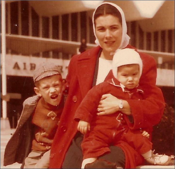 362 Jepsons at MSP Airport 1962 with Mark